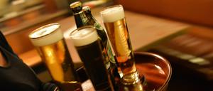 Die Bande soll das Bier auf dem Schwarzmarkt in Frankreich und Großbritannien verkauft haben (Symbolbild).