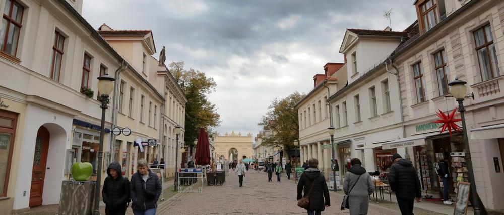 Mehr als ein Dutzend Läden in der Brandenburger Straße stehen leer. 