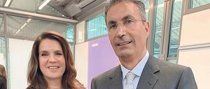 Chefarzt Mojtaba Ghods und Eislaufstar Katarina Witt. 