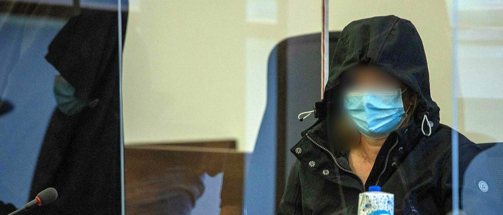 Der angeklagten Ines R. wird vierfacher Mord vorgeworfen.