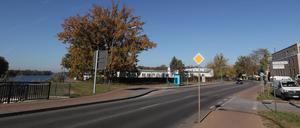 Um die Pläne zur Bebauung einer Brache auf der Insel Neu Fahrland gibt es Streit.