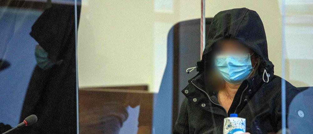 Beim Prozessauftakt äußerte sich die angeklagte Ines R. nicht zu der Tat.