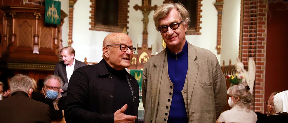 Die Regisseure Volker Schlöndorff und Wim Wenders zu Gast in der Kirche der Oberlinstiftung.