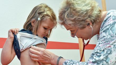 Kinderärztliche Bereitschaftsdienste für Potsdam sind unter kvbb.de nachlesbar.