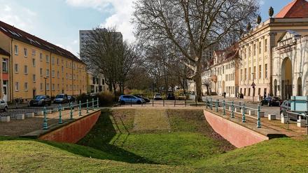 Darum geht es: Auf dem geplanten Kanalstück ist derzeit ein Parkplatz.