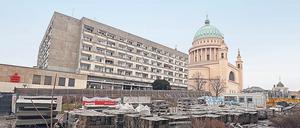 Die Bauarbeiten für das neue Studierendenwohnheim neben der Stadt- und Landesbibliothek sollen 2024 starten. 