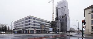 Rechenzentrum und Garnisonkirchturm in Potsdam.