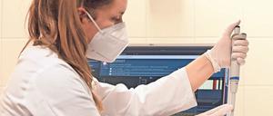 Das Gerät, das die angereicherte Virus-RNA analysiert, ist nur so groß wie ein Drucker. 