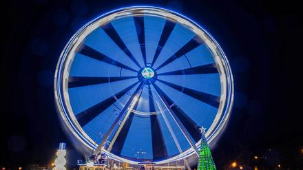 2022 geht es rund in Potsdam. Was das Riesenrad auf dem Bassinplatz damit zu tun hat, verrät unsere Autorin.