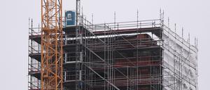 Der Turm der Garnisonkirche ist derzeit 56 Meter hoch.