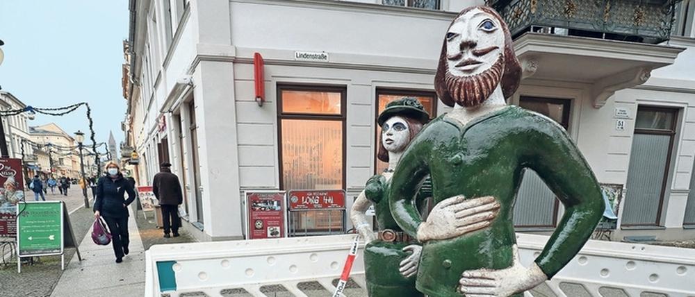Die „Familie Grün“ soll durch eine Betonkopie ersetzt werden