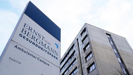Das Bergmann-Klinikum bietet ungeimpften Mitarbeitenden regelmäßig Impftermine an.