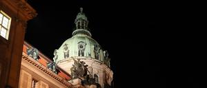 Das Potsdamer Rathaus. Derzeit sind die Infektionszahlen in der Stadt sehr hoch.