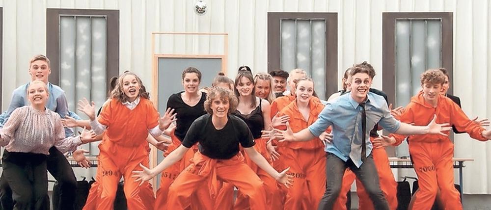 Rund 40 Jugendliche und junge Erwachsene stehen bei den Musical Minds für das neue Stück auf der Bühne. 