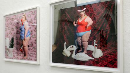 "Time to play" heißen die Fotos der finnischen Künstlerin Iiu Susiraja, derzeit zu sehen in "Touch me" im Kunstraum Potsdam.