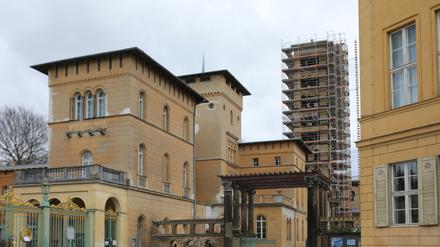 Das Marly-Schloss im Park Sanssouci.