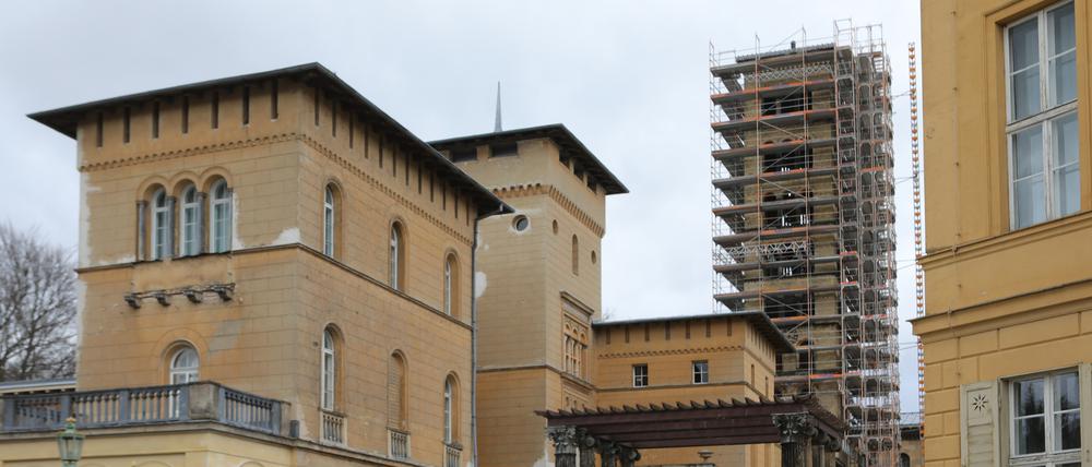 Das Marly-Schloss im Park Sanssouci.