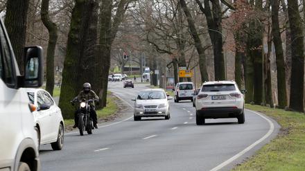 In der Nedlitzer Straße - hier ein Archivbild - ist die Fahrspur in Richtung Innenstadt gesperrt. Der Verkehr wird umgeleitet.