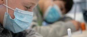 Auch die Maskenpflicht an Schulen ist ein Streitthema.