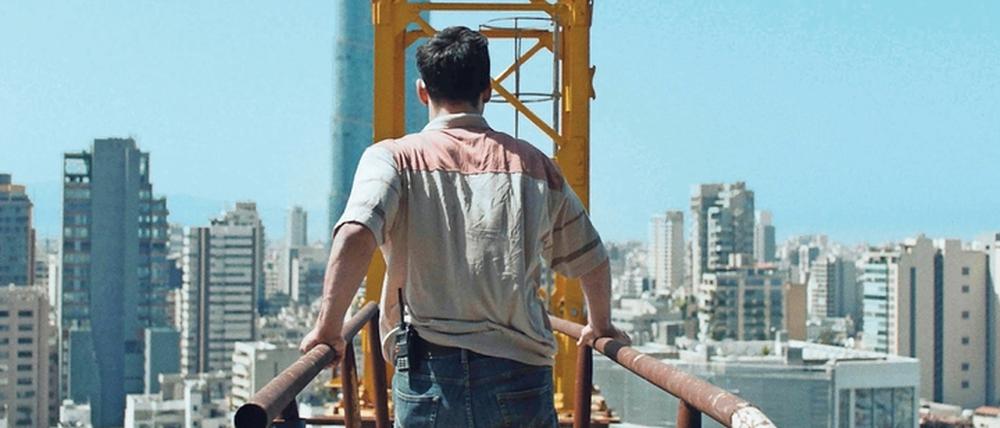 „Warsha“ erzählt von einem Syrer, der in Beirut auf einem Kran sein Glück findet.