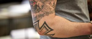 Bundesweit ging die Bundesanwaltschaft gegen kriminelle Rechtsextremisten vor.