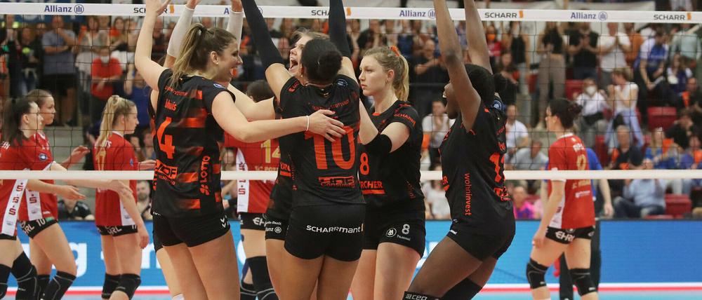 Am Ende der Finalserie jubelten die Stuttgarterinnen.