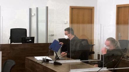 Prozessbeginn. Matthias B. (r.) steht seit dem gestrigen Montag wegen versuchten Totschlags vor Gericht. 
