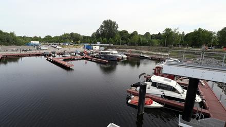 Der Teltower Hafen wird seit Jahren nicht fertig.