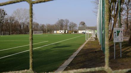 Der Sportplatz der Sportgemeinschaft Grün-Weiß Golm e.V. - in Potsdam fehlen zahlreiche Anlagen.