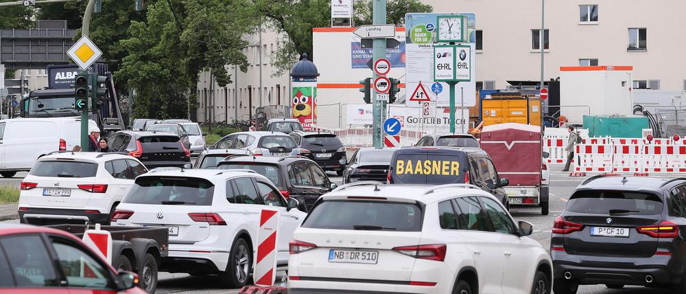 Die Baustelle in der Behlertstraße ist in die finale Phase gegangen.