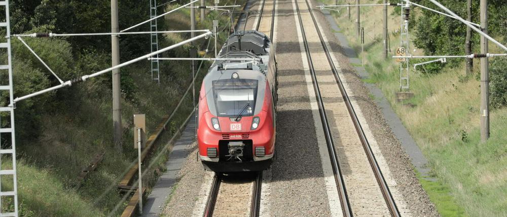 Bahnreisende müssen sich auf Baustellen einstellen.