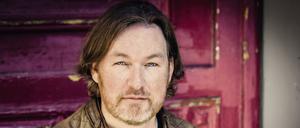 Sven Stricker ist Autor von Romanen, Drehbüchern und Hörspielen - und Grimmepreisträger.