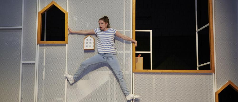 In "Weiß ist keine Farbe" geht es um Sophie (Bo-Phyllis Strube), deren Mutter eine dunklere Hautfarbe hat als sie selbst.