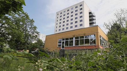 Bald wieder bewohnt? Die fast leergezogene Josephinen-Wohnanlage in der Burgstraße