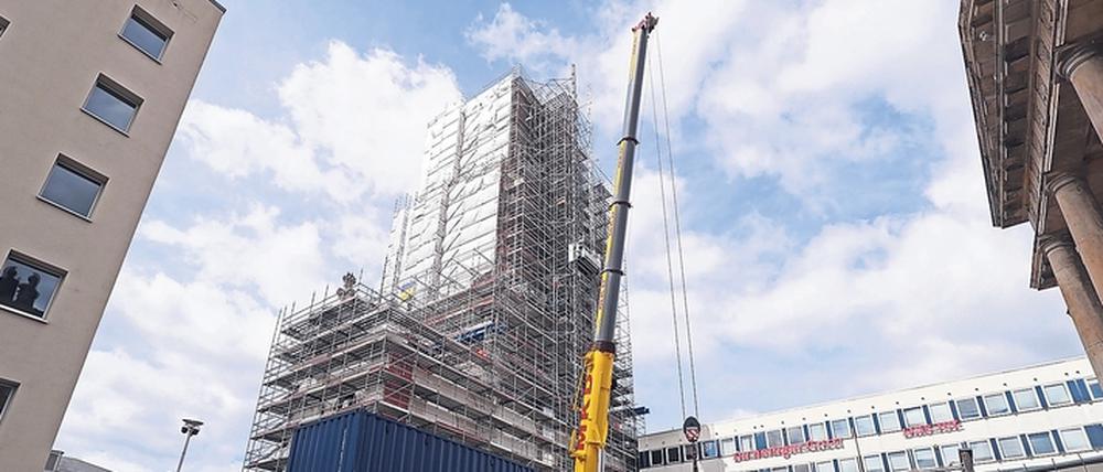 Für den Wiederaufbau des Turms der Garnisonkirche gibt der Bund 4,5 Millionen Euro extra.