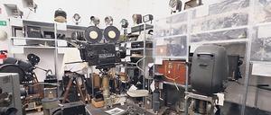 Blick in die Techniksammlung am alten Standort in der Pappelallee.