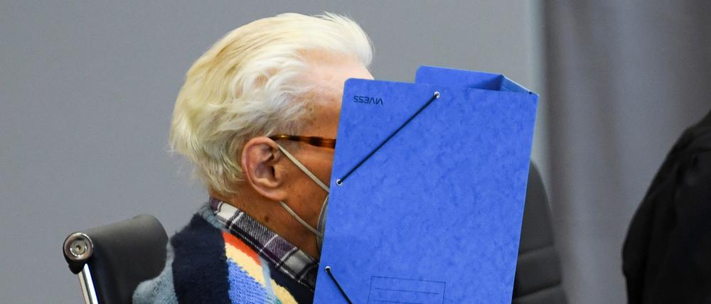 Die Staatsanwaltschaft fordert für den Angeklagten eine mehrjährige Haftstrafe.