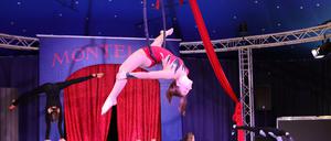 An der Aufführung im Zirkus Montelino wirken auch Kinder und Jugendliche aus Kiew mit.