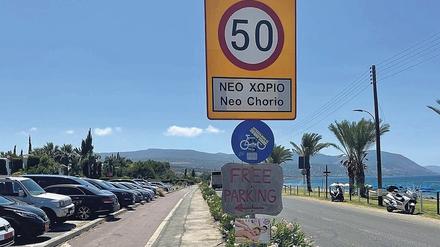 Freies Parken. Ob in Touristen-Hochburgen oder Dörfern, kostenfreies Parken ist auf Zypern Normalität, lobt Clemens Viehrig.