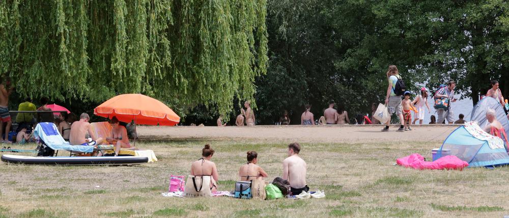 Besonders zu Corona-Zeiten beliebt: Die Badestelle am Groß Glienicker See.