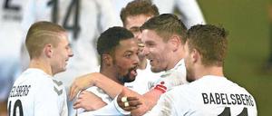 Er ist umjubelter Torschütze. Godbless Igbinigie traf zum ersten Mal in der Regionalliga.