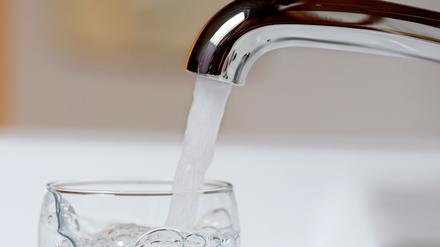 Potsdamer müssen künftig mehr fürs Wasser bezahlen.