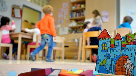 Mehr Kinder in Potsdam bleiben länger in den Kitas.