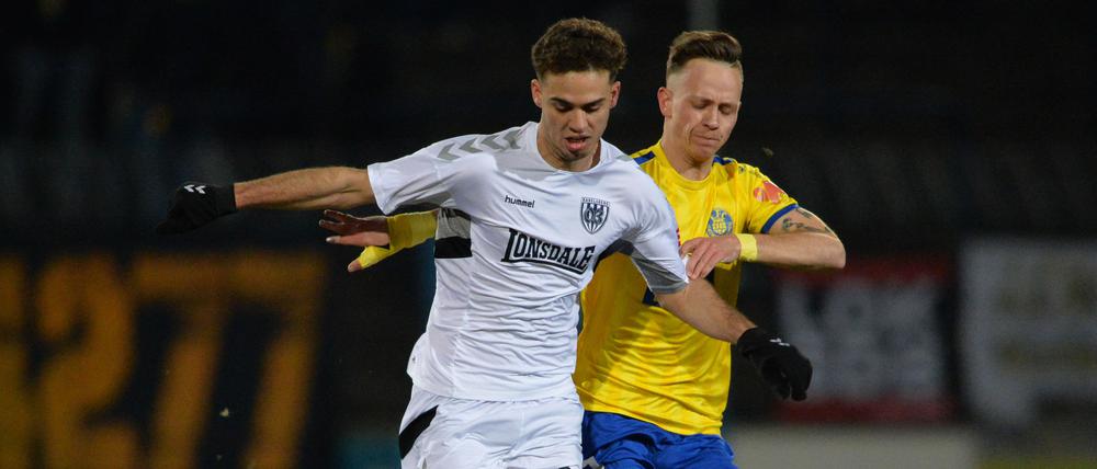 Überragend. SVB-Mittelfeldakteur Farid Abderrahmane (l.) machte eine besonders starkes Spiel. 