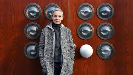 Marion Brasch spielt in ihrem aktuellen Roman Schicksal.