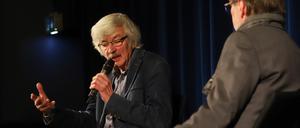Anlässlich seines 75. geburtstages sprach Christoph Hein über seinen Alltag als autor, seinen Roman "Der tangospieler" und die Gegenwart.