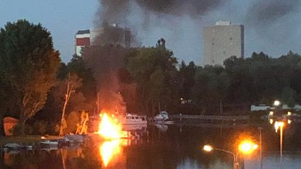 Dieses Foto veröffentlichte die Feuerwehr von dem Einsatz.