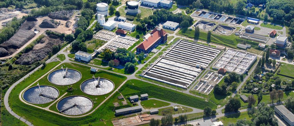 Das neue Klärwerk soll gegenüber des alten entstehen (Archivbild vom 13.09. 2008).