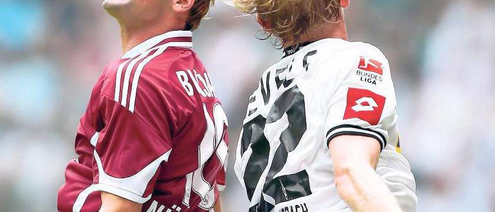 Gleiche Höhe. Zwischen Gladbach und Nürnberg gab es keinen Sieger. Foto: dpa