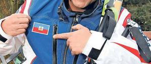 Schaut her! Jean-Pierre Roy ist nicht nur der einzige Haitianer im Ski-Weltcup, sondern auch der einzige Großvater – er ist 47 Jahre alt. Foto: Reuters